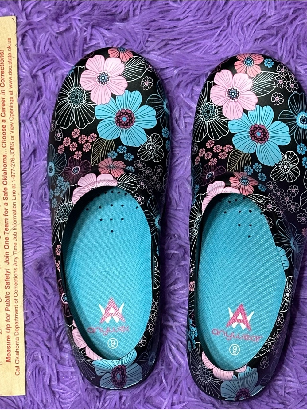 Women’s Floral Slip-On Comfort Shoes - Black with Pink & Blue Flowers - Size 9